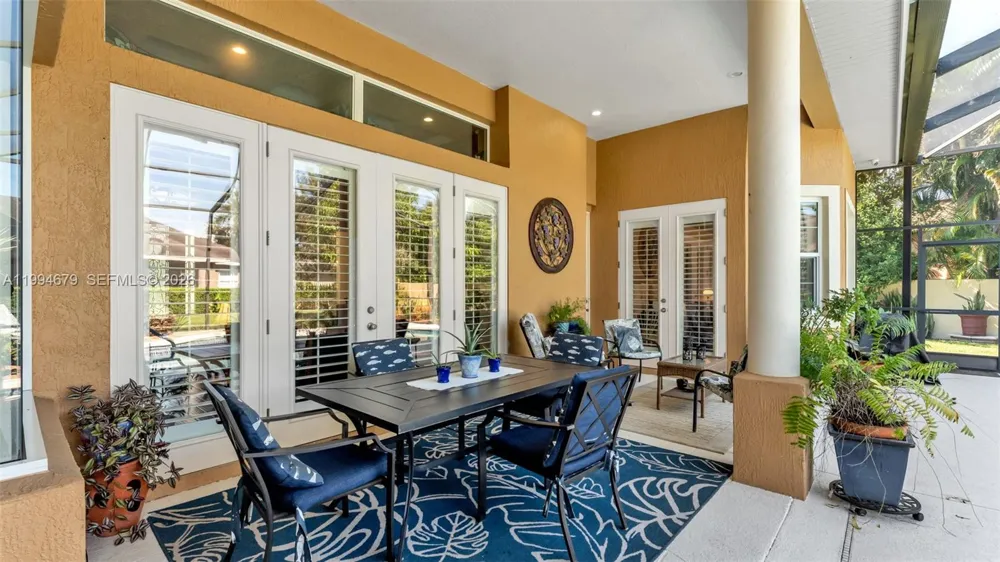 237 Mclean Point Winter Haven, FL 33884