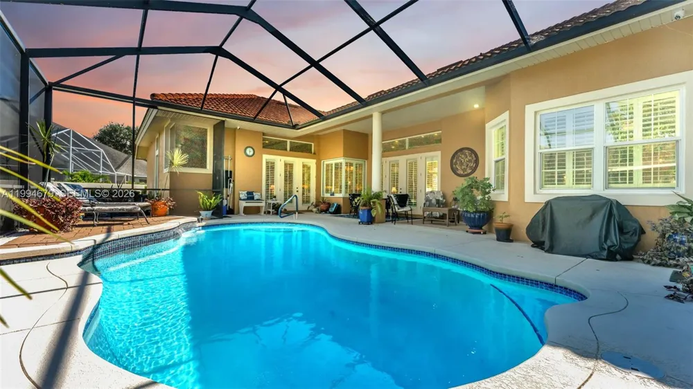 237 Mclean Point Winter Haven, FL 33884