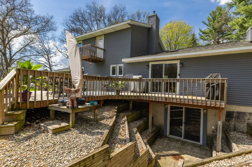26641 60th Avenue Mattawan, MI 49071