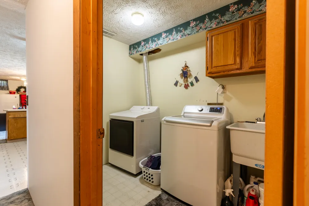 26641 60th Avenue Mattawan, MI 49071