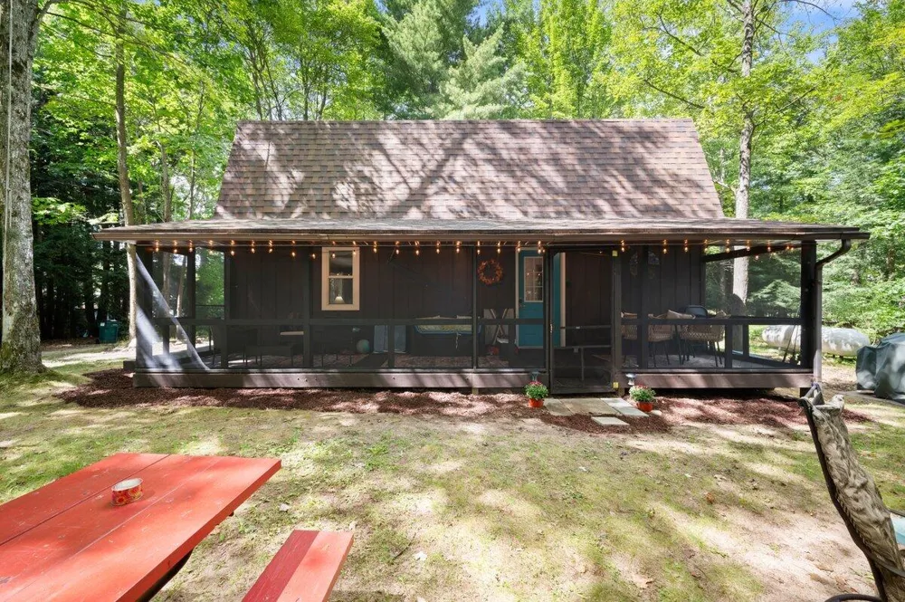 20308 Lakeview Drive Tustin, MI 49688