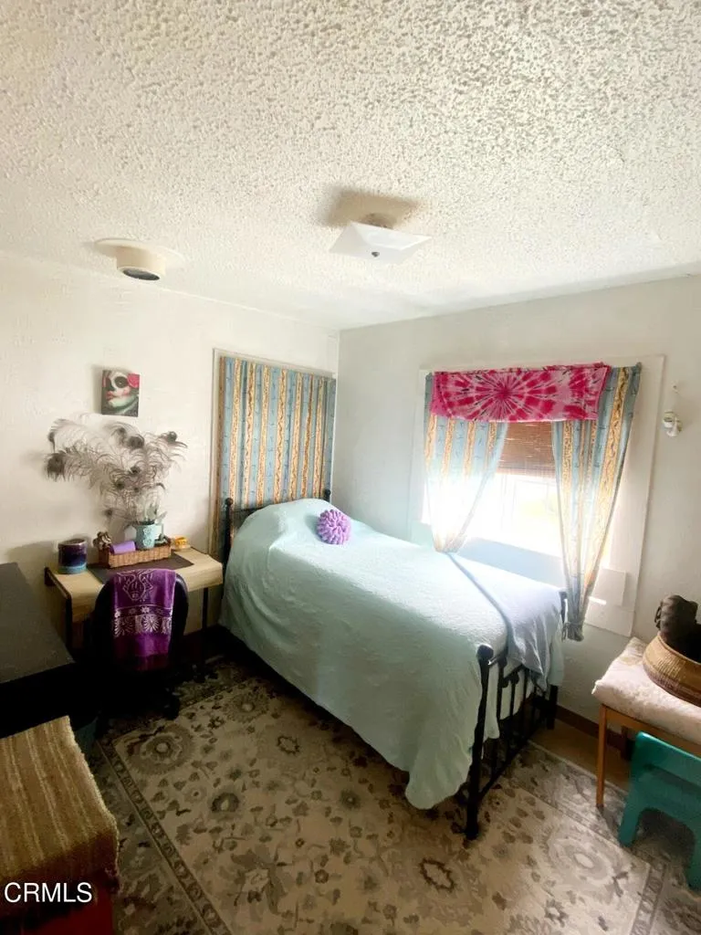 19121 Olsen Lane Fort Bragg, CA 95437