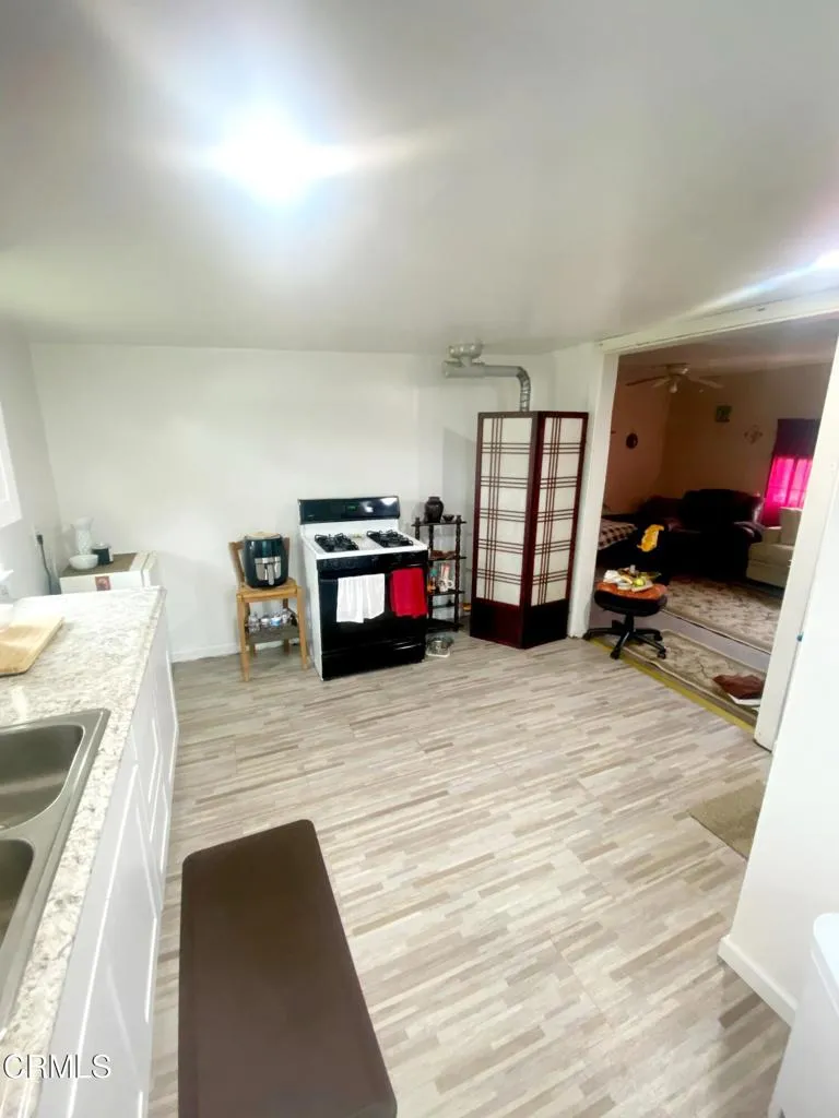 19121 Olsen Lane Fort Bragg, CA 95437
