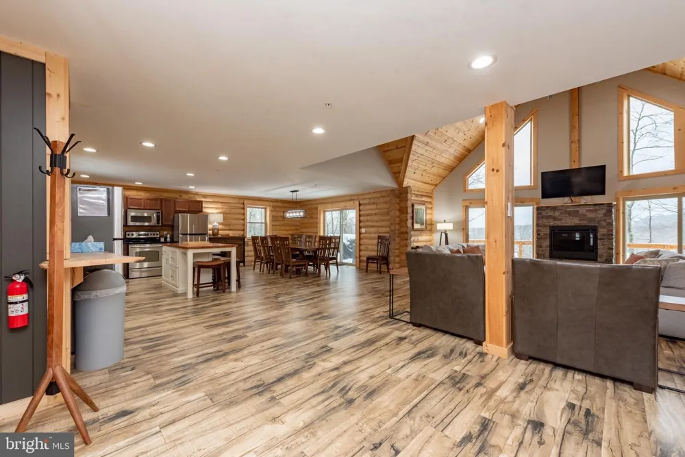 22 TAYLOR LANE Mc Henry, MD 21541