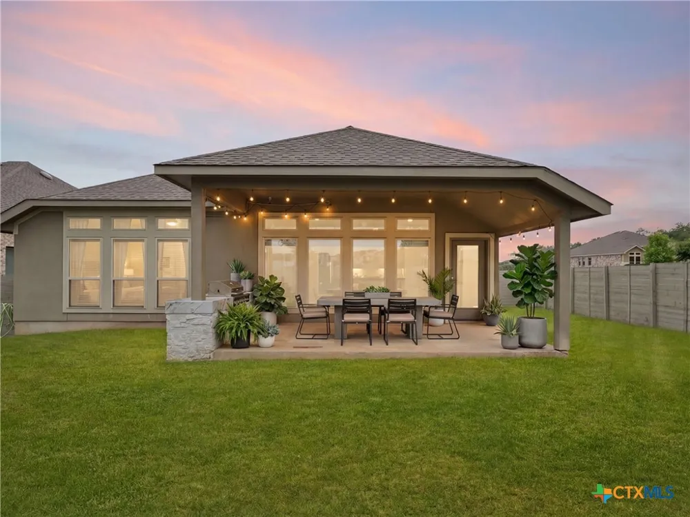 1186 Yaupon Loop New Braunfels, TX 78132