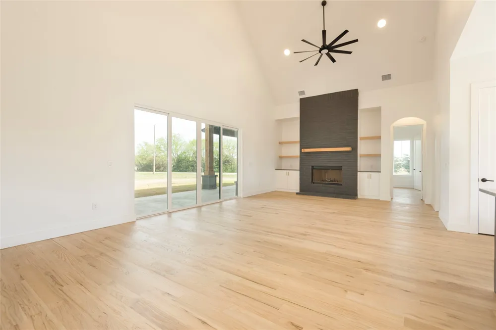 4863 County Road 1098 Celeste, TX 75423