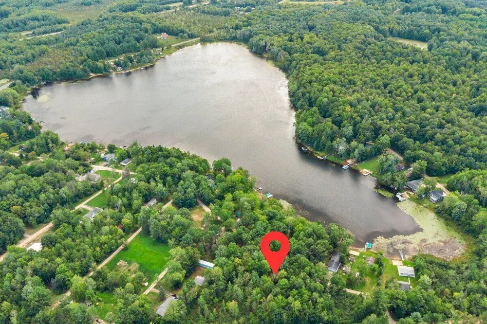 20308 Lakeview Drive Burdell Township, MI 49688
