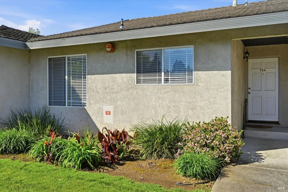 786 William Court Napa, CA 94558