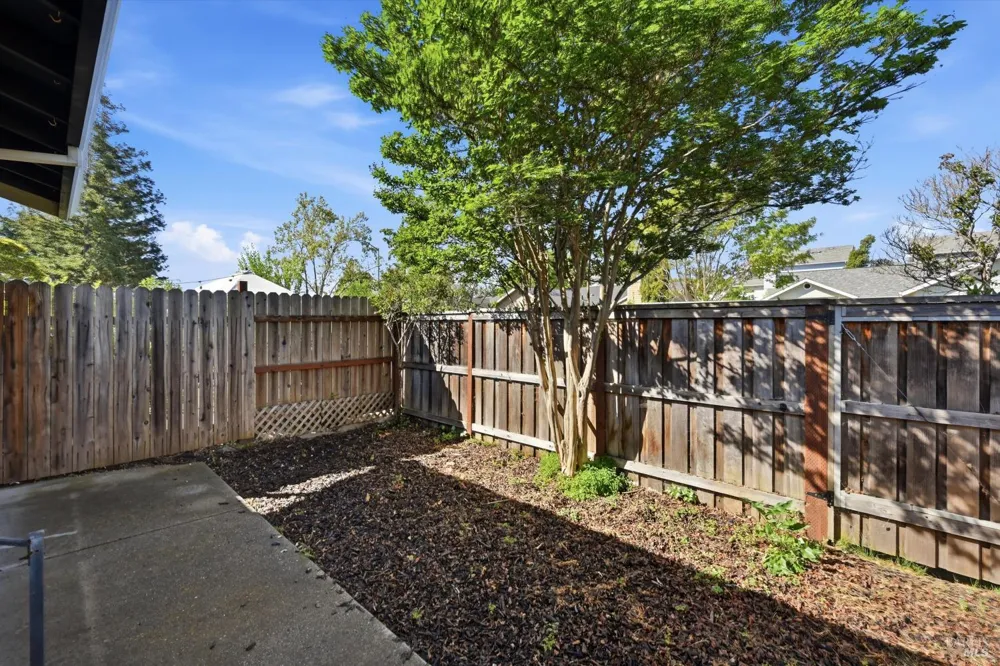 786 William Court Napa, CA 94558