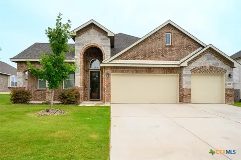 8409 Ridge Crest Drive