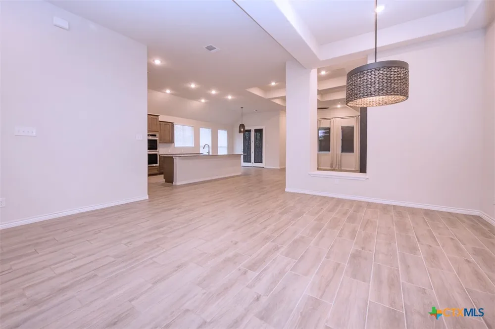 8409 Ridge Crest Drive Killeen, TX 76542