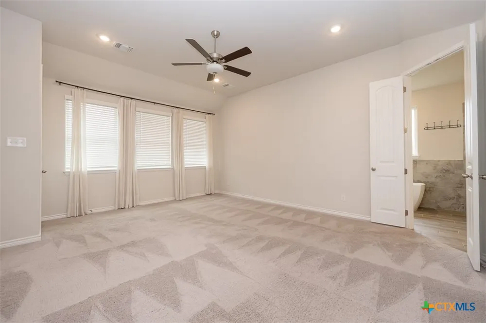 8409 Ridge Crest Drive Killeen, TX 76542