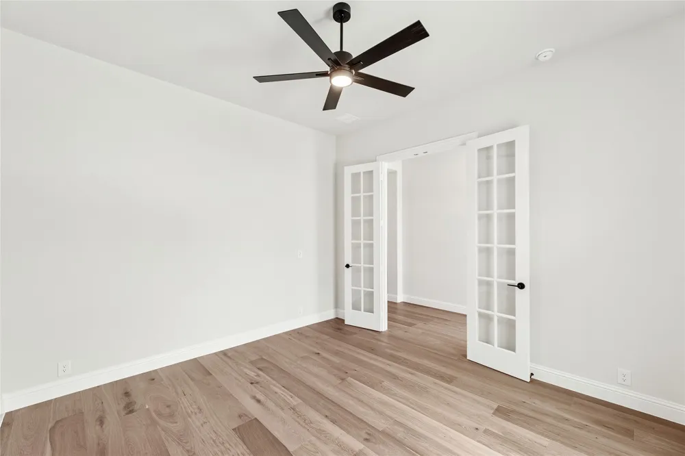 2309 Legacy Oaks Lane Bedford, TX 76021