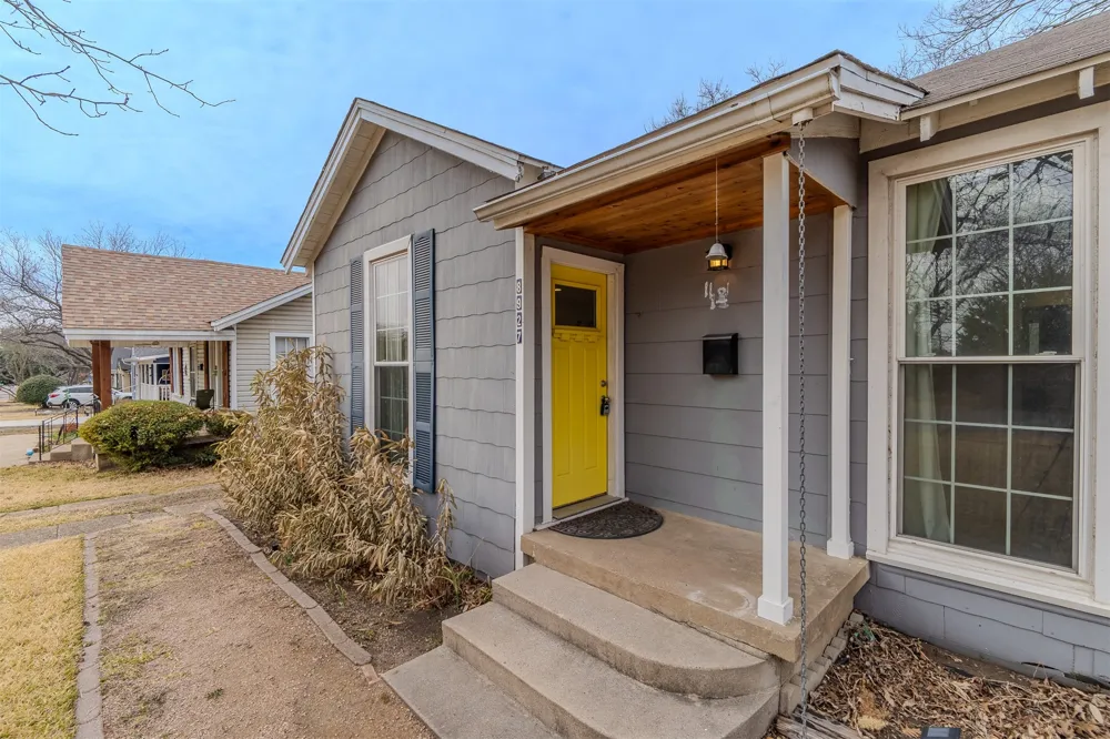 8927 Diceman Drive Dallas, TX 75218