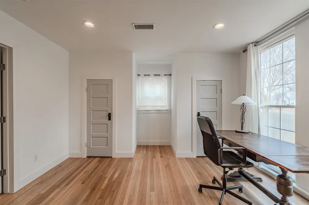 8927 Diceman Drive Dallas, TX 75218