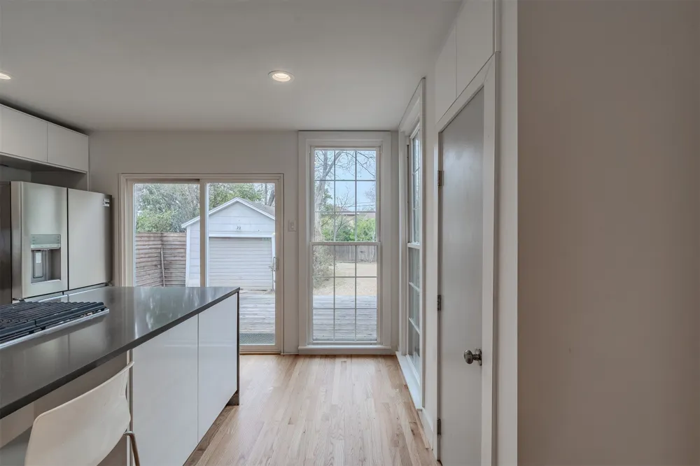 8927 Diceman Drive Dallas, TX 75218