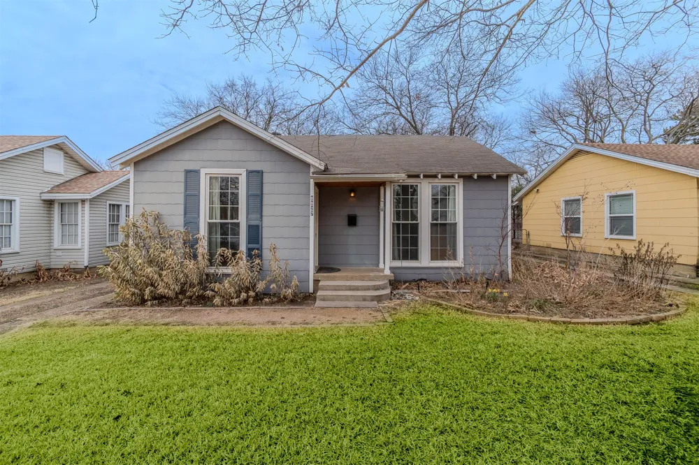 8927 Diceman Drive Dallas, TX 75218