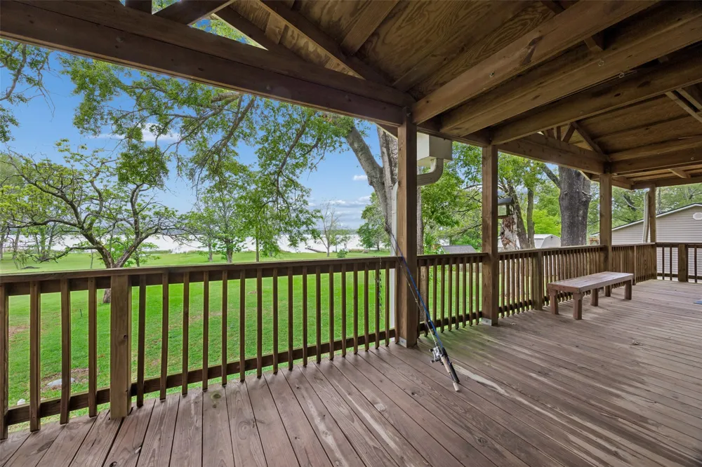 16340 County Road 4256 S Henderson, TX 75654