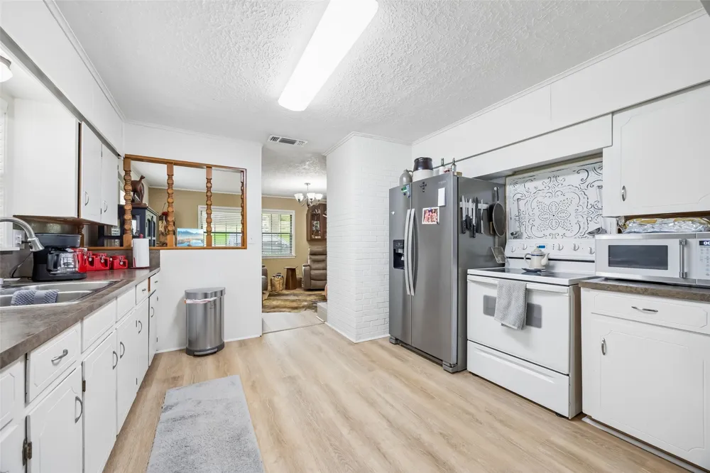 16340 County Road 4256 S Henderson, TX 75654