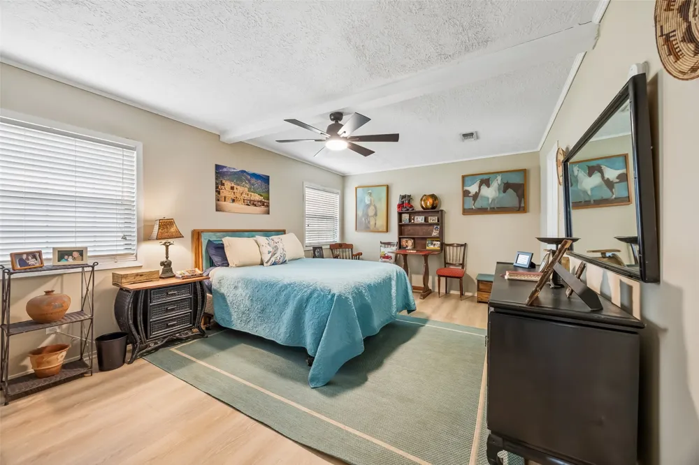 16340 County Road 4256 S Henderson, TX 75654