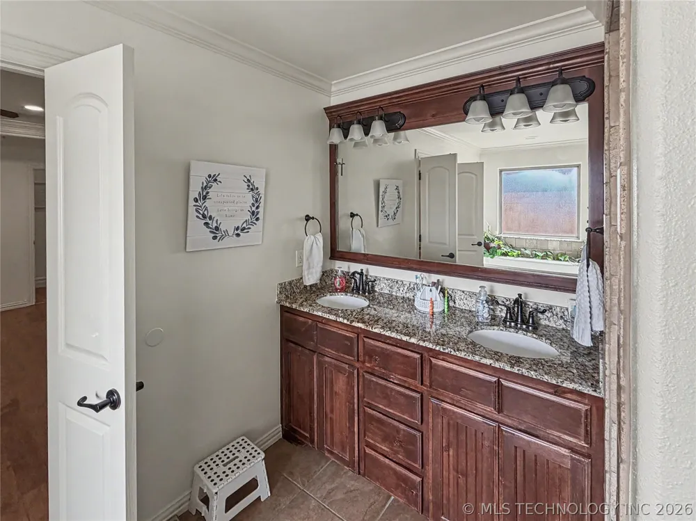 3693 Lexington Avenue Tahlequah, OK 74464