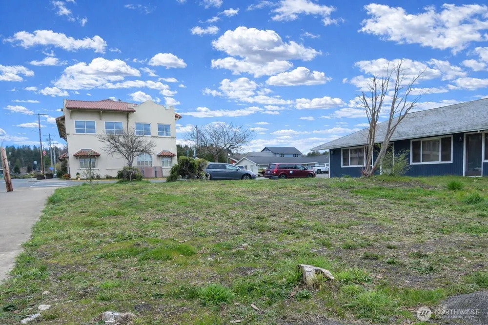 101 E Broadway Avenue Montesano, WA 98563