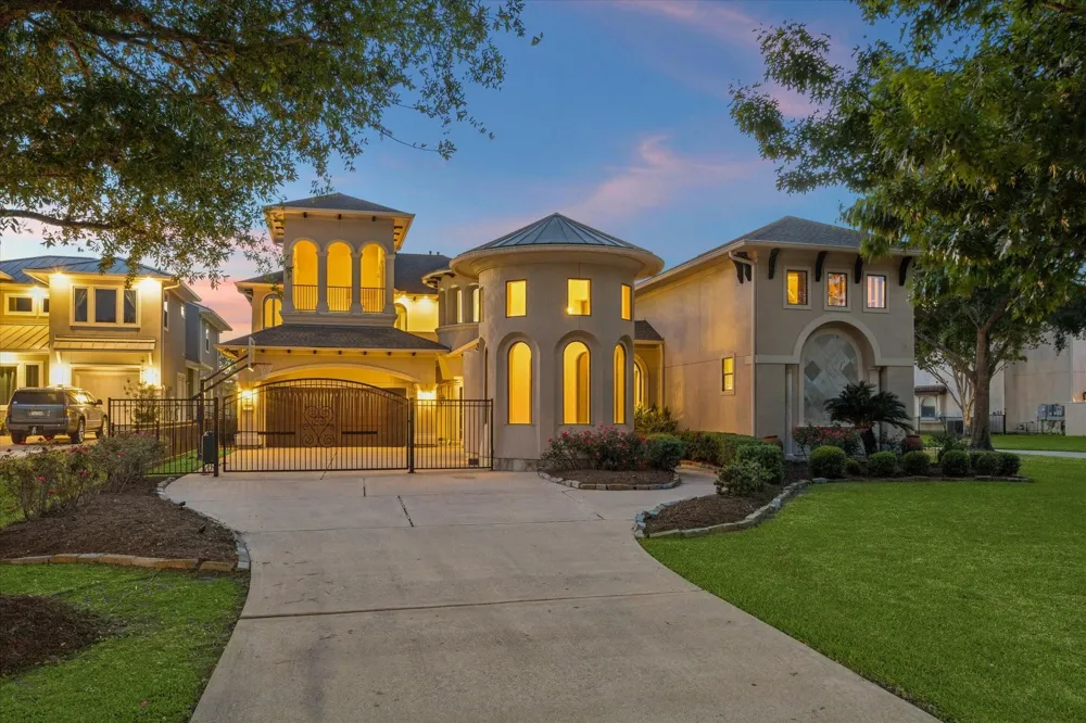 503 Constellation Boulevard League City, TX 77573