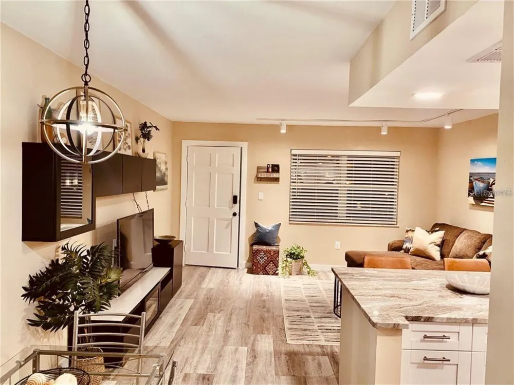 9715 HARRELL AVENUE #139 Treasure Island, FL 33706