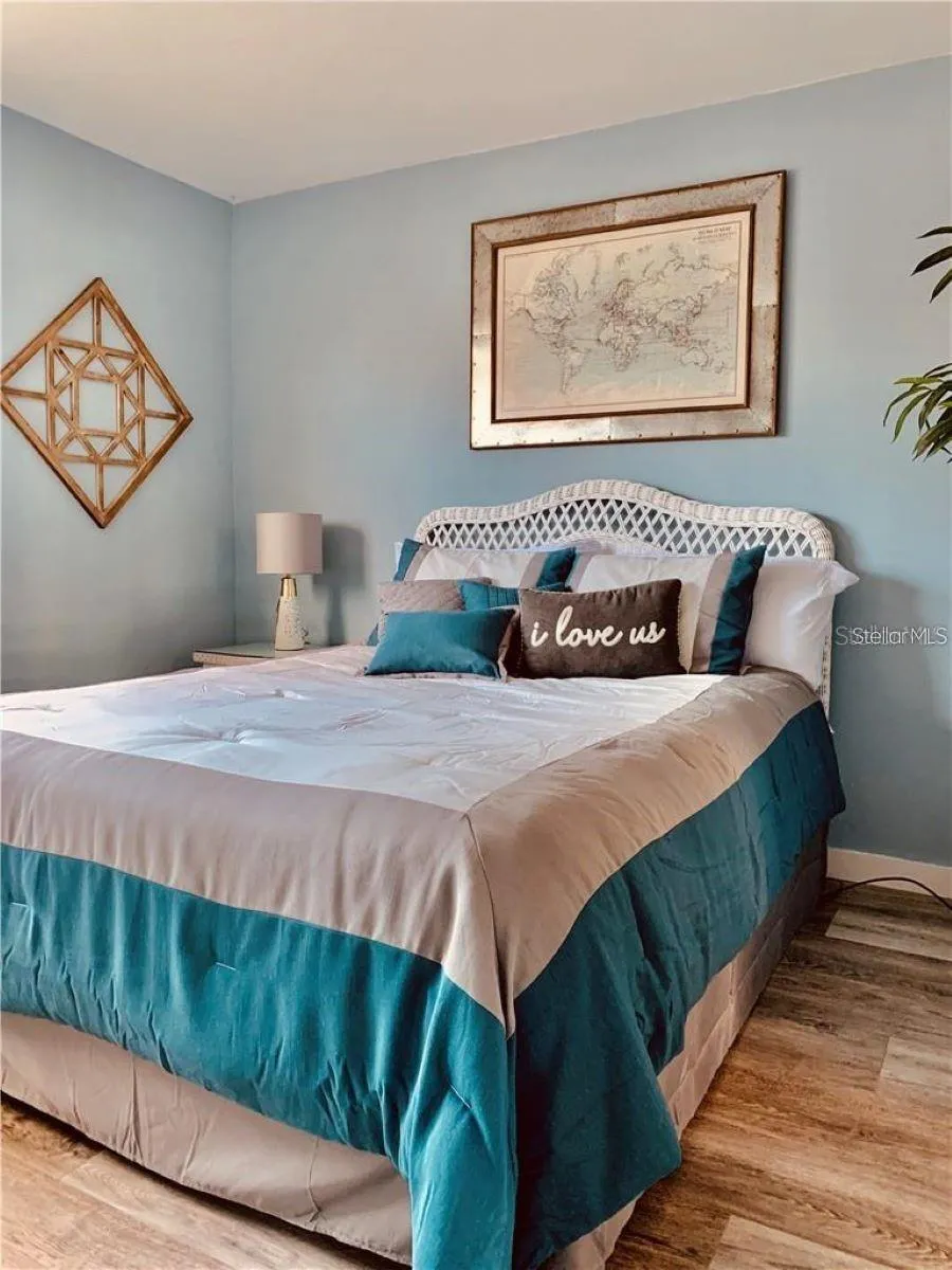 9715 HARRELL AVENUE #139 Treasure Island, FL 33706