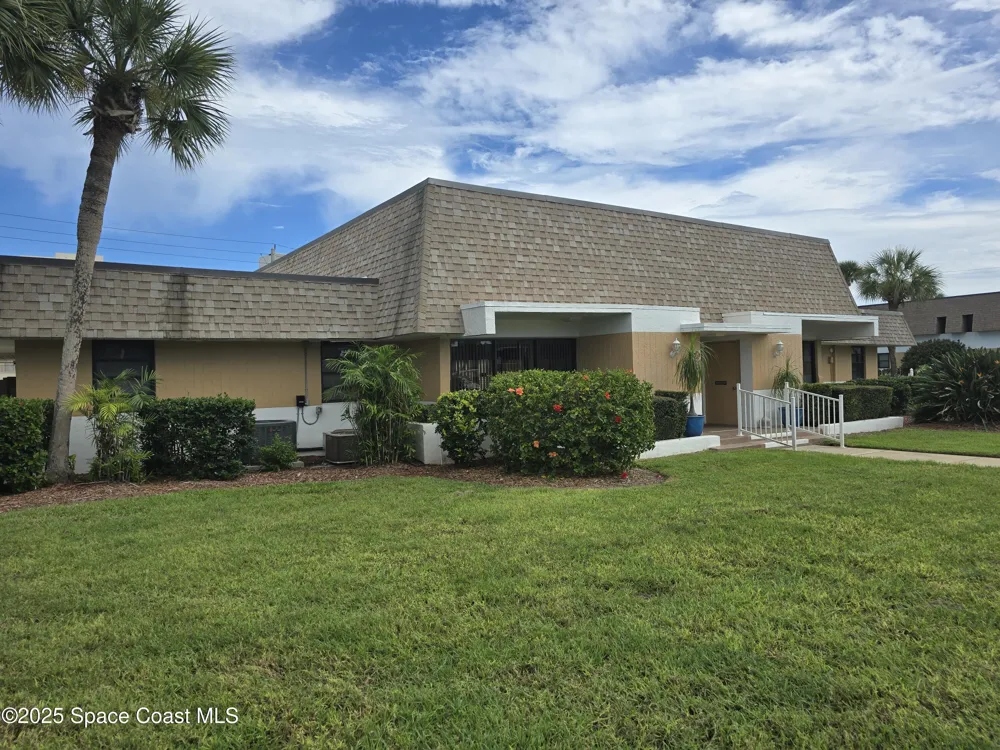 2700 Hwy A1a #16-203 Indialantic, FL 32903