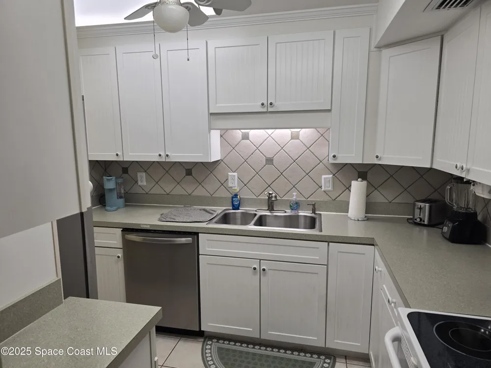 2700 Hwy A1a #16-203 Indialantic, FL 32903