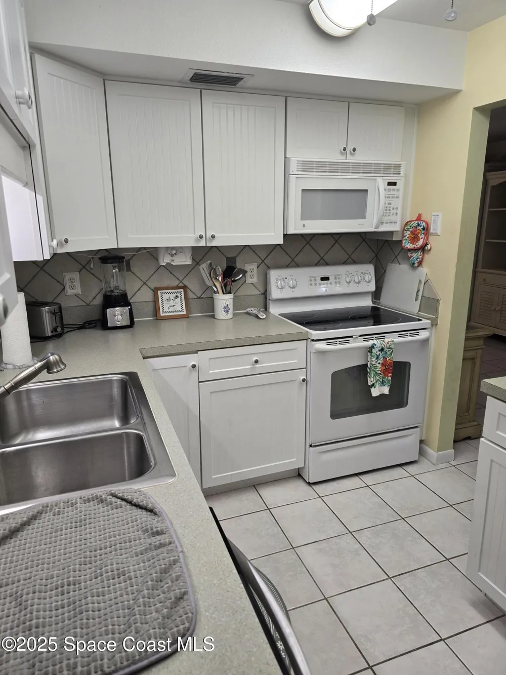 2700 Hwy A1a #16-203 Indialantic, FL 32903