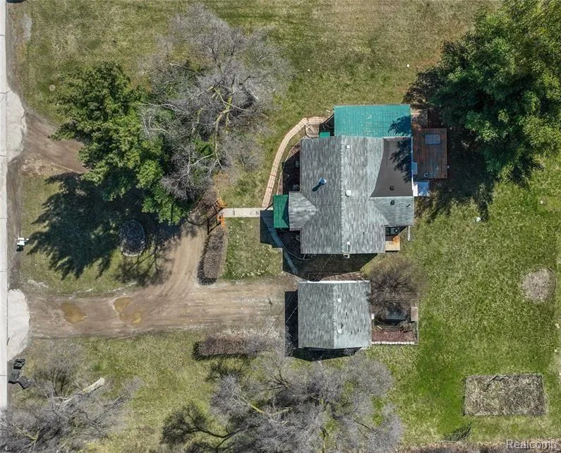 50285 7 Mile Road Northville Township, MI 48167