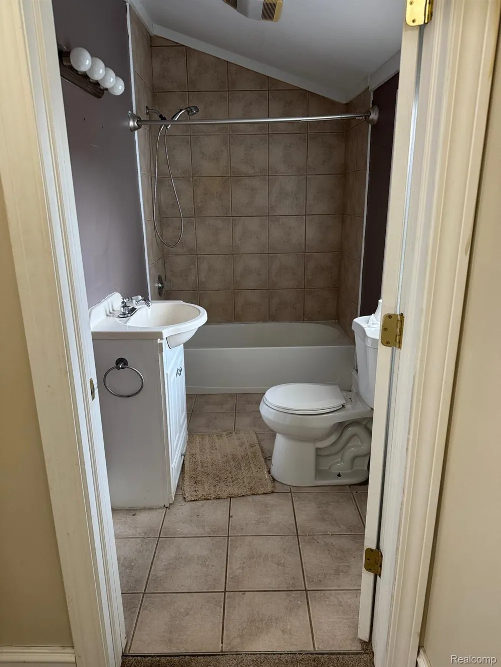 50285 7 Mile Road Northville Township, MI 48167