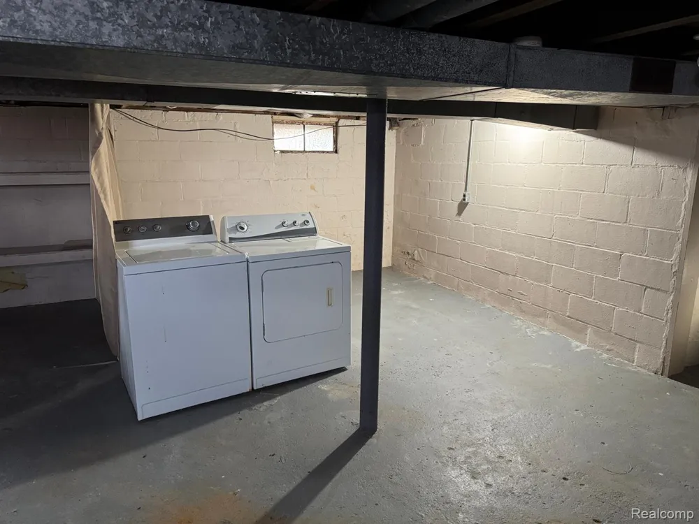 50285 7 Mile Road Northville Township, MI 48167