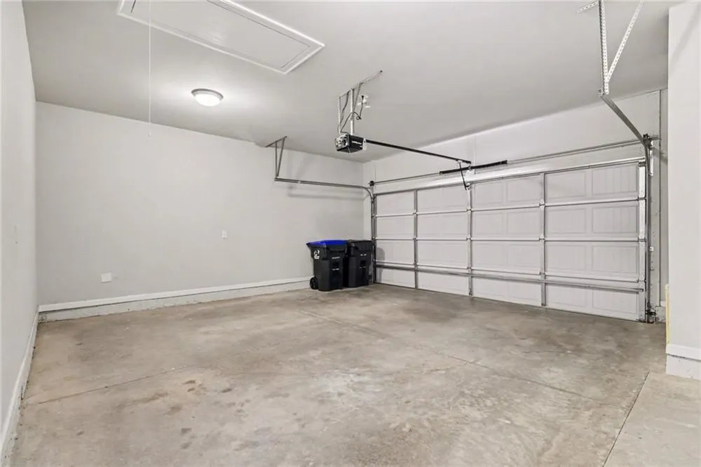 4007 Vickery Glen Roswell, GA 30075