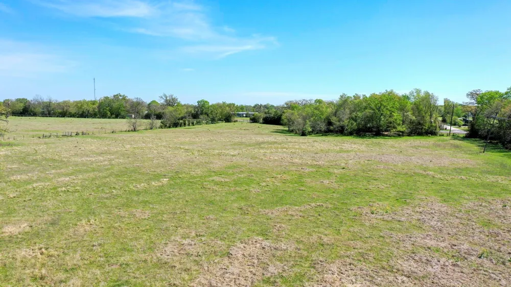 6 Fm 3091 Madisonville, TX 77864