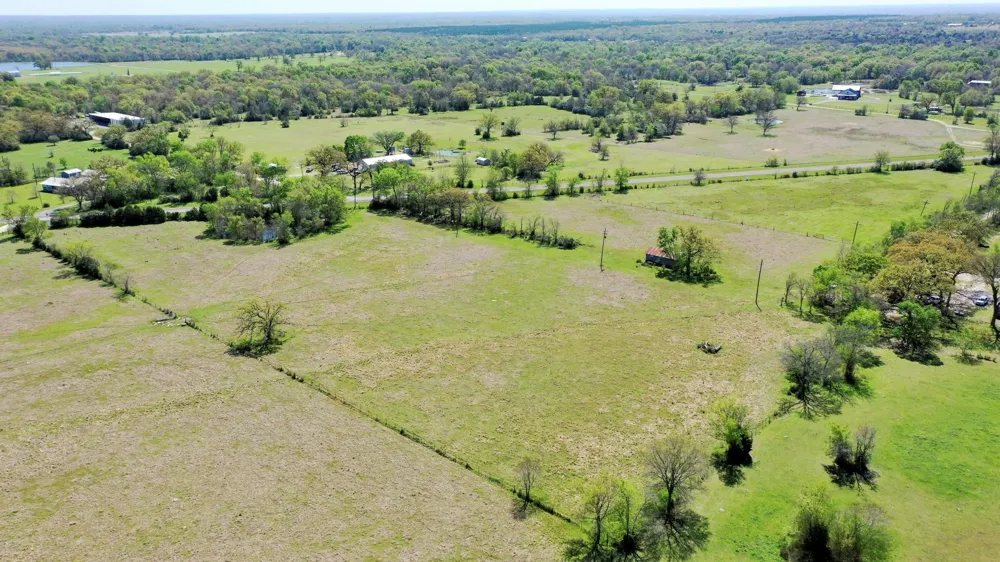 6 Fm 3091 Madisonville, TX 77864