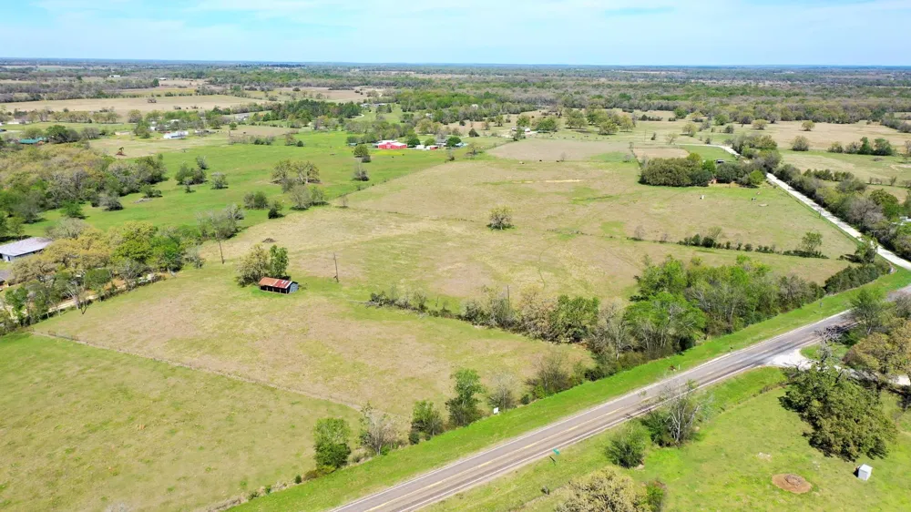 6 Fm 3091 Madisonville, TX 77864