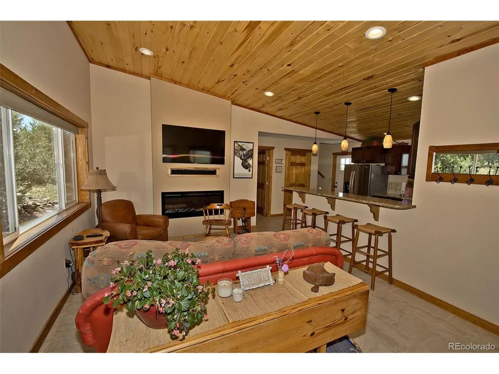 3421 Camino Del Rey Crestone, CO 81131
