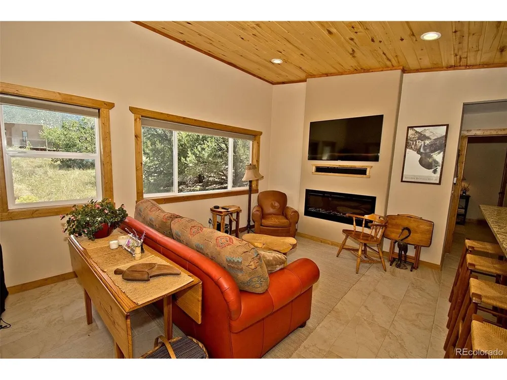 3421 Camino Del Rey Crestone, CO 81131