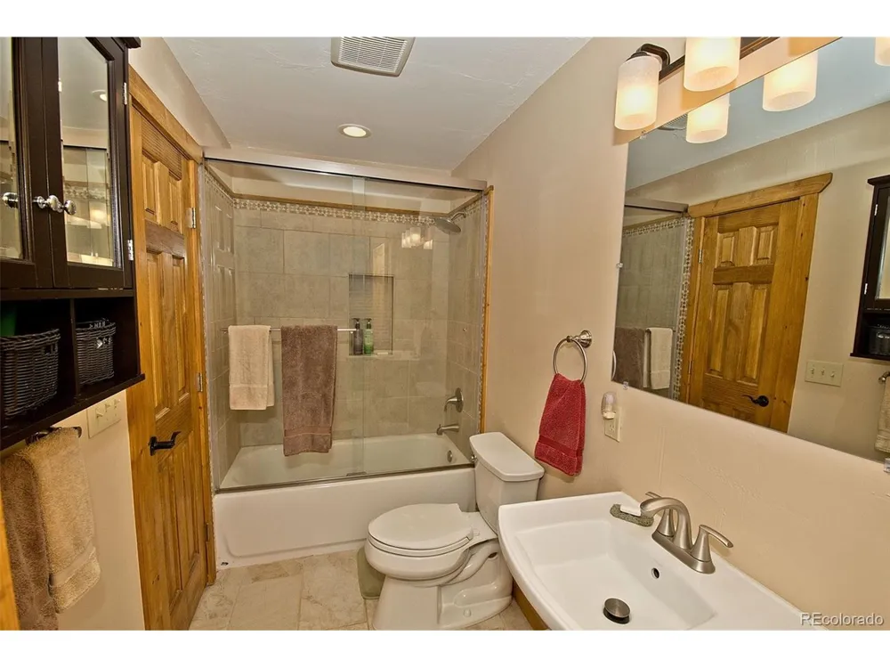 3421 Camino Del Rey Crestone, CO 81131