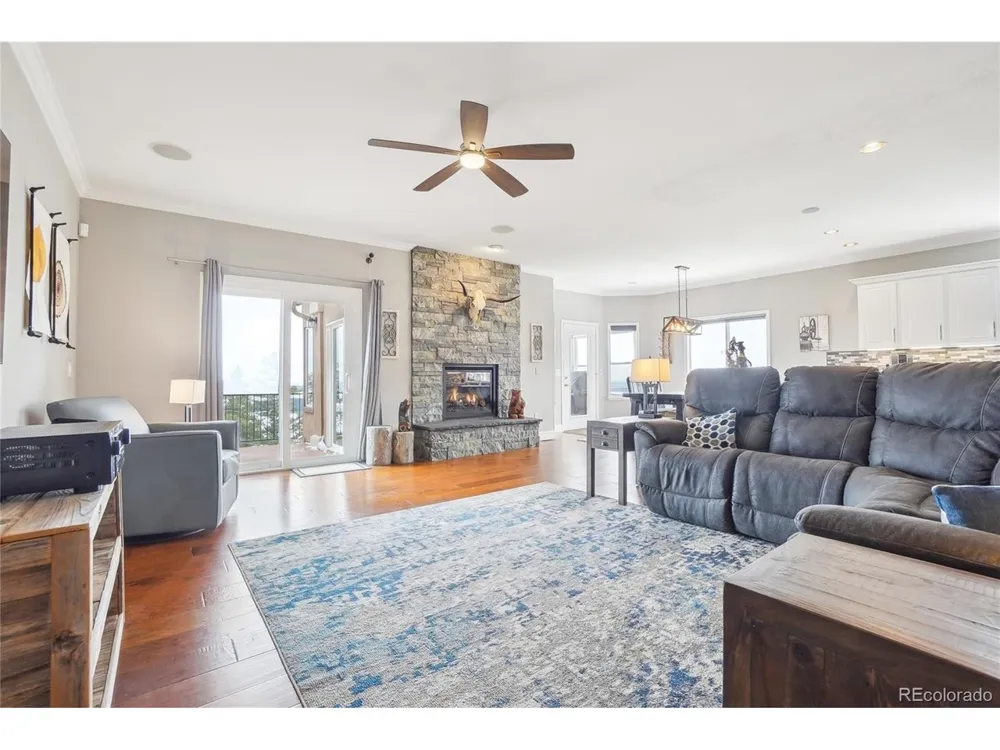 13084 Deer Ridge Way Larkspur, CO 80118
