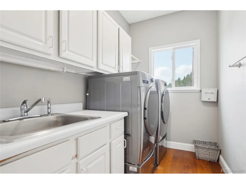 13084 Deer Ridge Way Larkspur, CO 80118