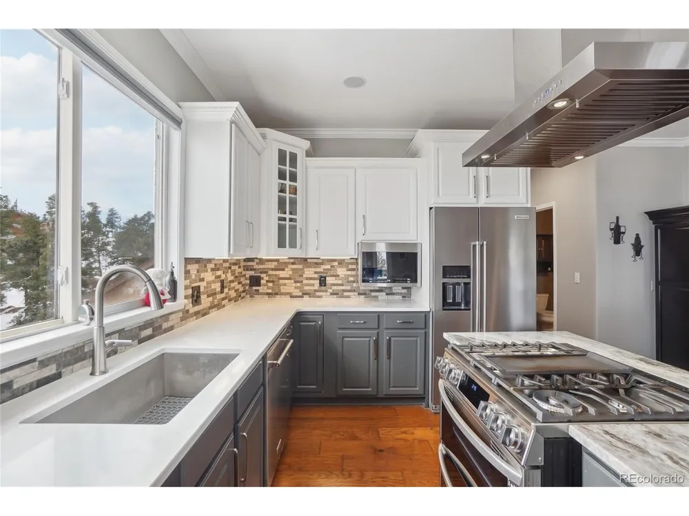 13084 Deer Ridge Way Larkspur, CO 80118