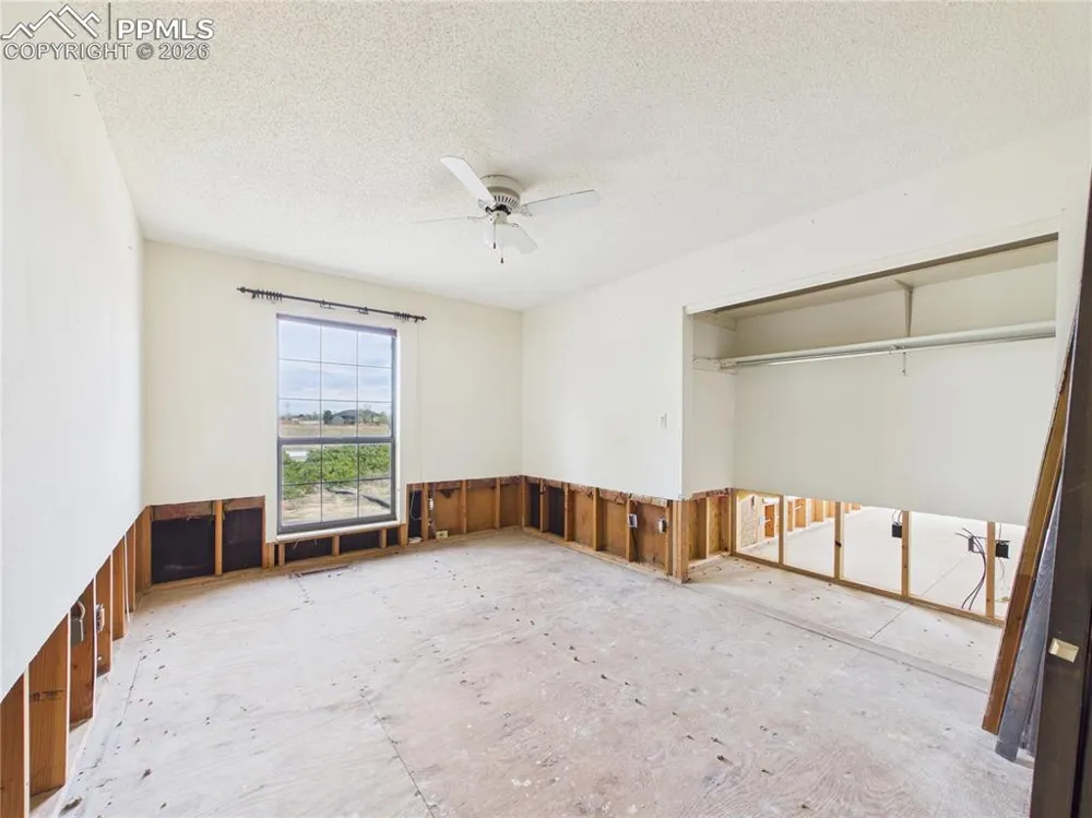 922 W McCulloch Boulevard Pueblo West, CO 81007