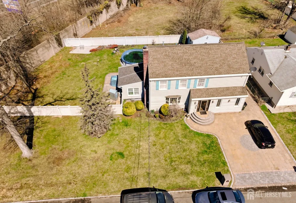 199 E Arthur Place Iselin, NJ 08830