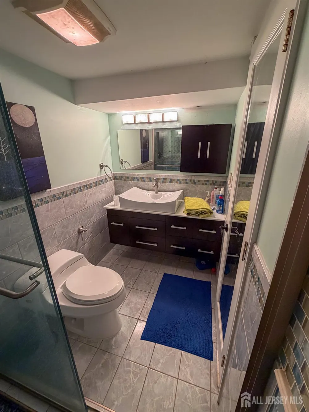 199 E Arthur Place Iselin, NJ 08830