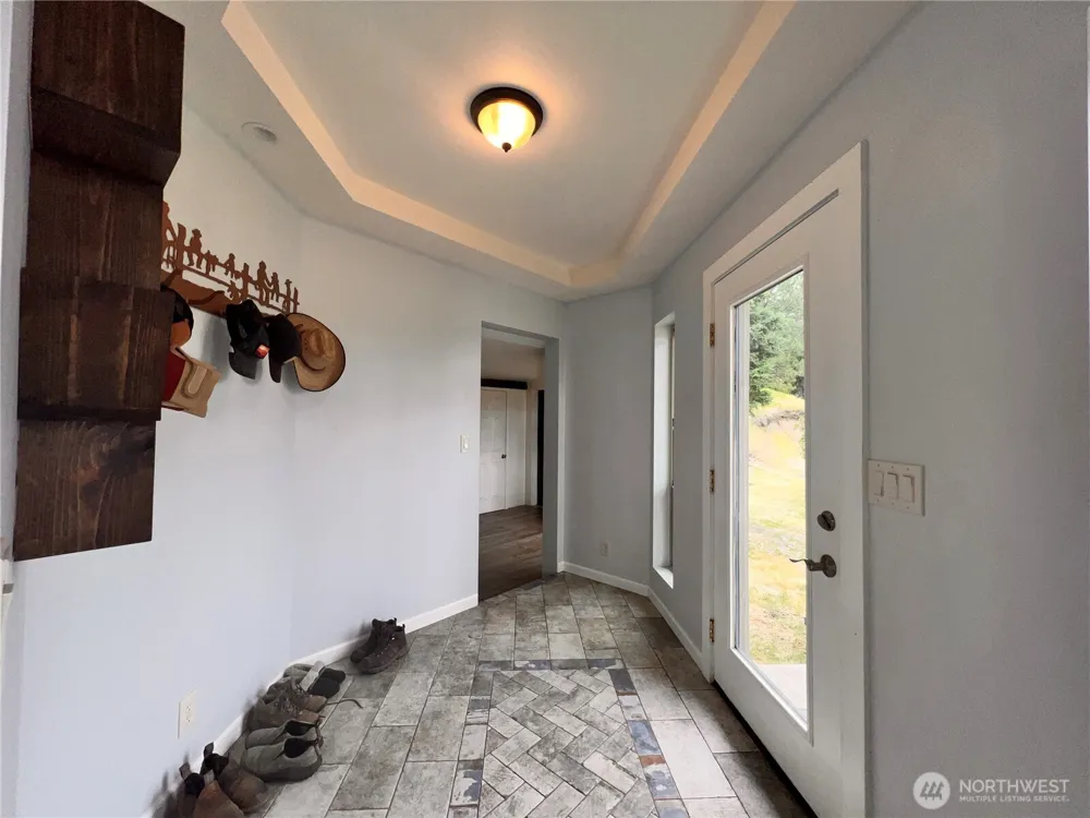15 Anfair Lane Curlew, WA 99118