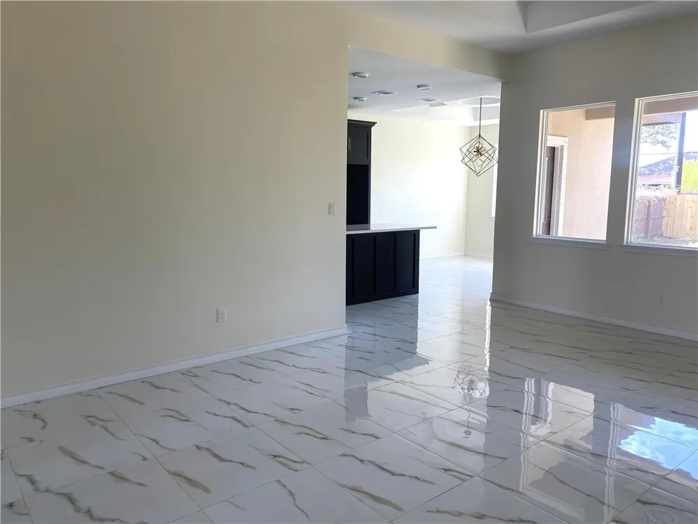 142 S 11 STREET Aransas Pass, TX 78336